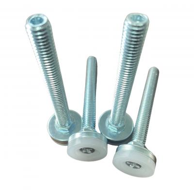 Adjustable foot cup with hexagonal inside